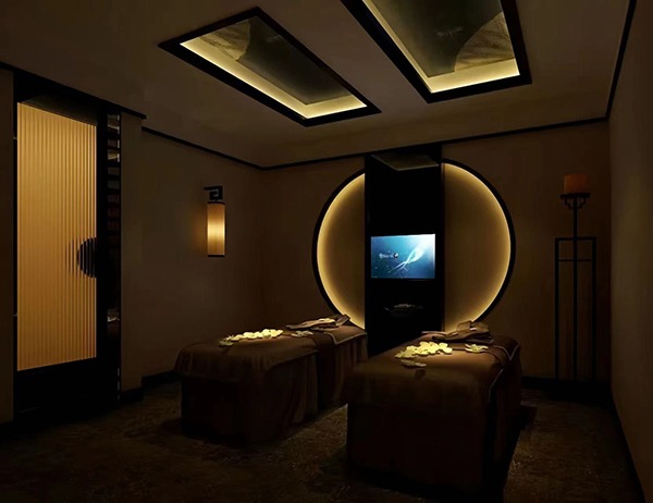 昨晚在昆明男士泰式油压会所,值得大家体验