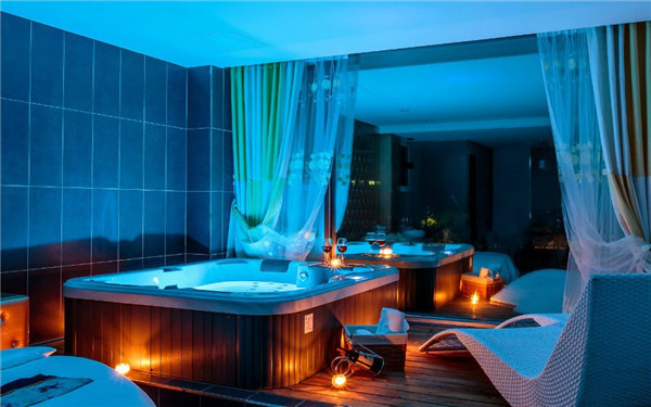 老板带我体验了一次昆明私人会所,减压养生服务简直一绝