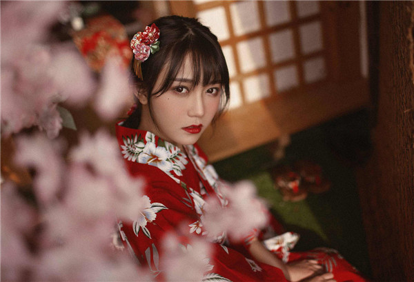 兄弟带我去体验了潍坊附近顶级桑拿会所,来给您与众不同的花样