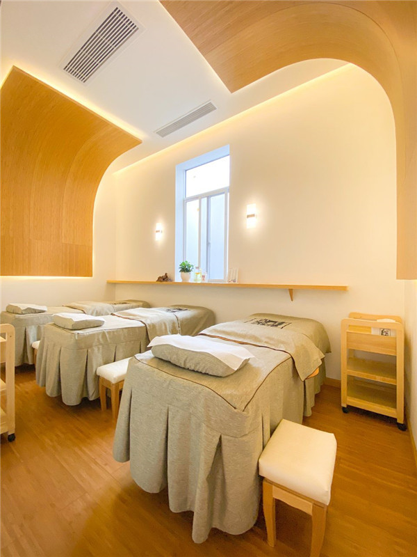 昨晚去体验了深圳按摩油压,超级爽，服务很给力！