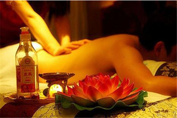 昨晚在乌鲁木齐新市区顶级足道养身会所,这样的服务你绝对想不到