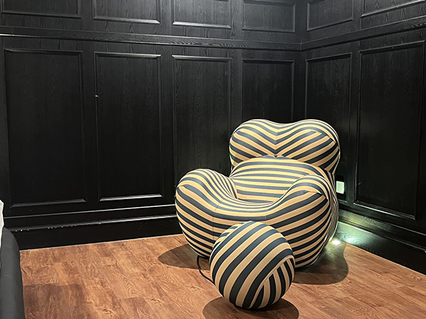 昨晚去过得贵阳附近高档足浴私人会所,给您与众不同的花样